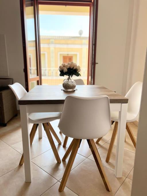 דירות Càbras Residenza Sinis מראה חיצוני תמונה