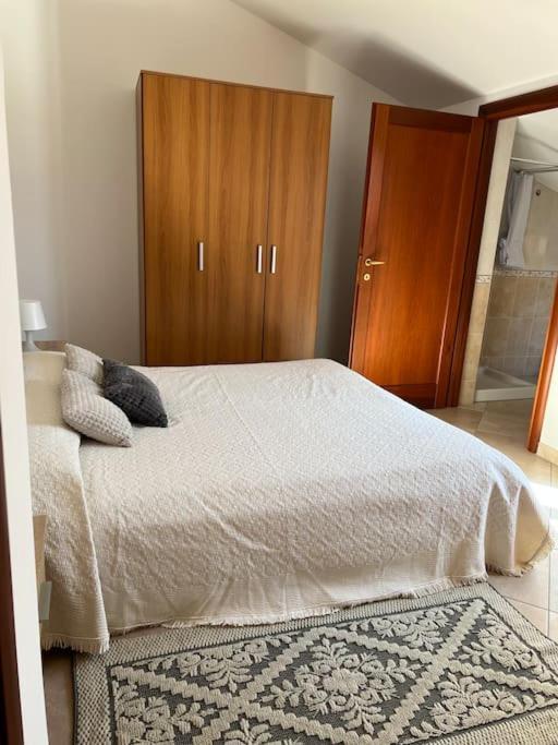 דירות Càbras Residenza Sinis מראה חיצוני תמונה